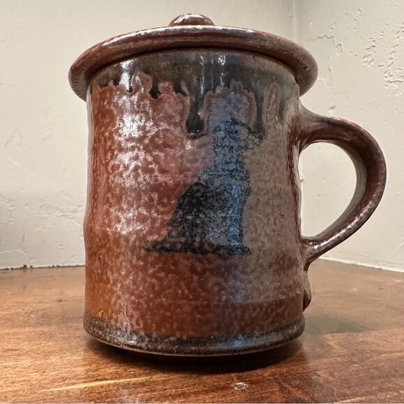 Handcrafted Terry Plasket Ceramic Mug with Lid - Brown and Black dog silhouette - Picture 1 of 12